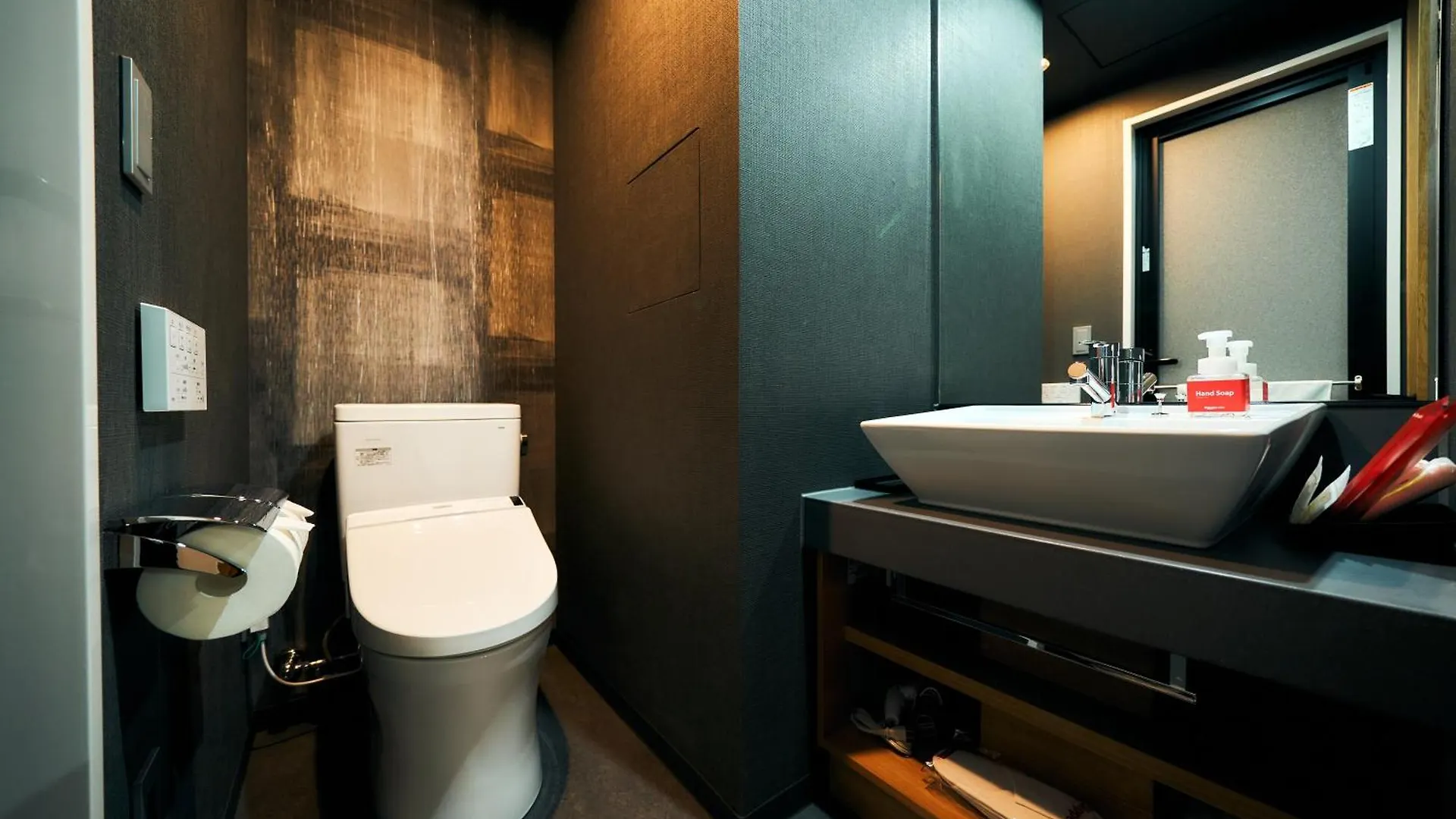 Guest house Rakuten Stay Kyoto Station